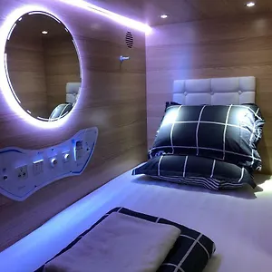 Capsulepod@aljunied , Singapore Singapore